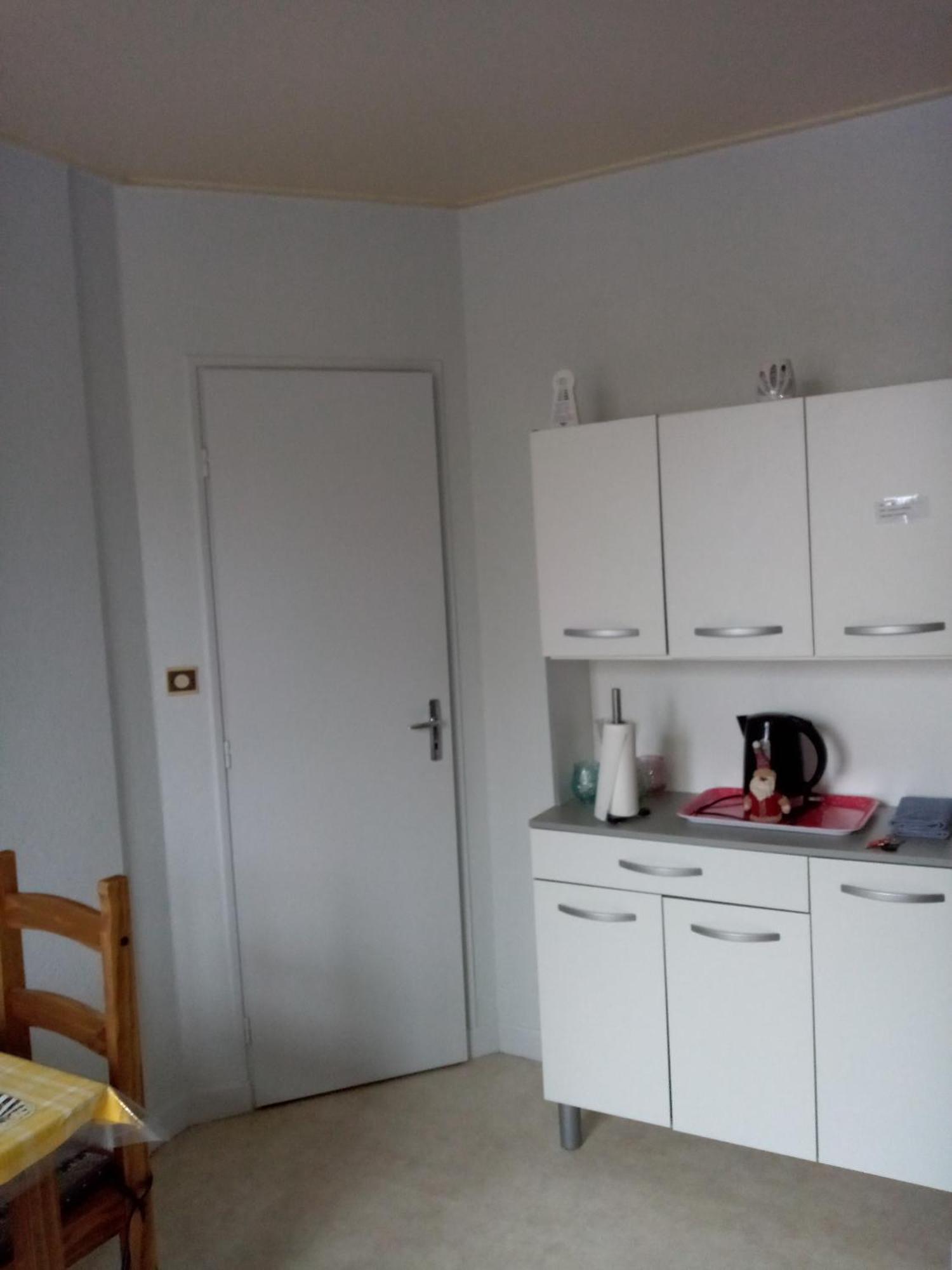 Des Thermes 2* Apartment *